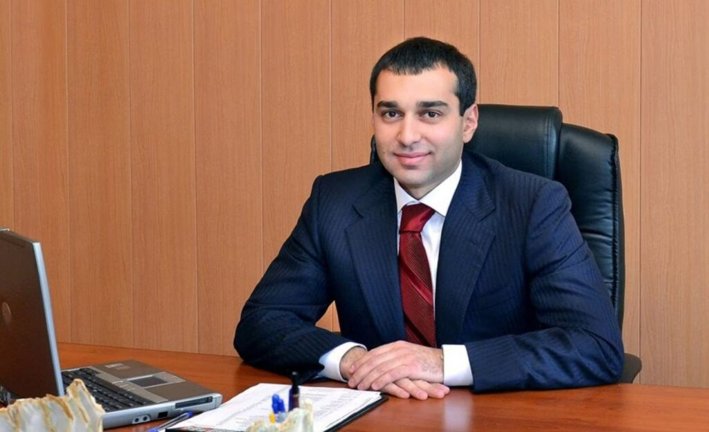 სომხეთის პარლამენტის ყოფილ დეპუტატს 2023 წელს მომხდარი მკვლელობის დაკვეთისთვის ბრალი წარუდგინეს