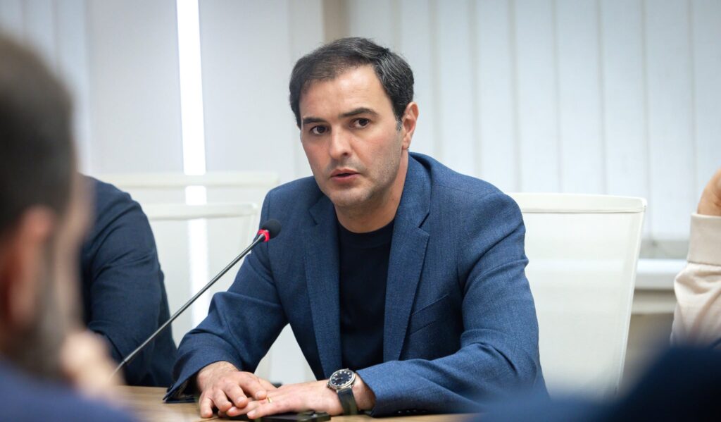 BMG: ვანო ზარდიაშვილი სახელმწიფო ელექტროსისტემის დირექტორობიდან გაათავისფლეს
