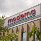 Moderna-სა და Merck-ის მიერ შექმნილმა mRNA კიბოს ვაქცინამ მელანომის რისკი შეამცირა