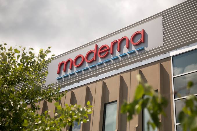Moderna-სა და Merck-ის მიერ შექმნილმა mRNA კიბოს ვაქცინამ მელანომის რისკი შეამცირა