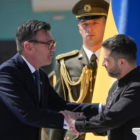 ბრიტანეთი უკრაინას გადასცემს ტექნიკურ ნახაზებს, რაც უკრაინას რაკეტების წარმოებაში დაეხმარება