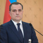 აზერბაიჯანის საგარეო საქმეთა მინისტრი: აზერბაიჯანისა და სომხეთის საზღვრის დელიმიტაცია საქართველოსთან საზღვრების გადაკვეთის წერტილიდან დაიწყება