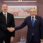 ფაშინიანი ბაქოს მიერ ისტორიის წარმოჩენას „მიუღებელს“ უწოდებს, აზერბაიჯანი კი პოზიციას არ იცვლის
