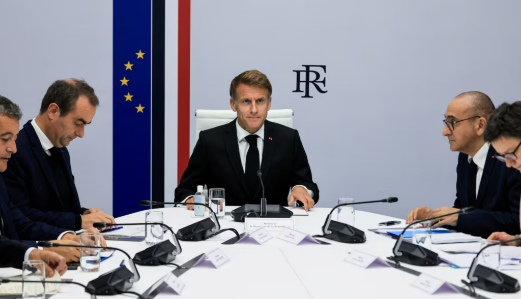 მაკრონი: ძალადობაში მონაწილე პირები არ უნდა გავაიგივოთ მათთან, რომლებსაც ლეგიტიმური მოთხოვნები აქვთ